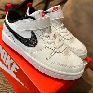 Nike Court Borough Low 2 SE